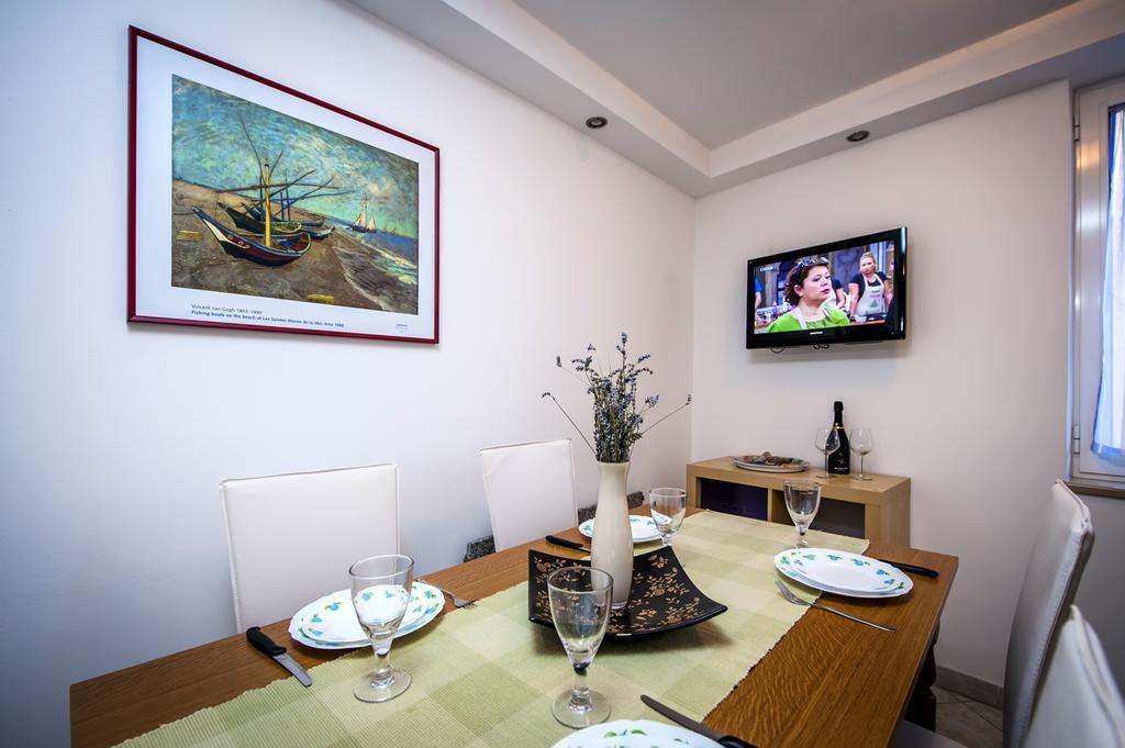 Rm Apartment Pusta Rovinj Exterior photo